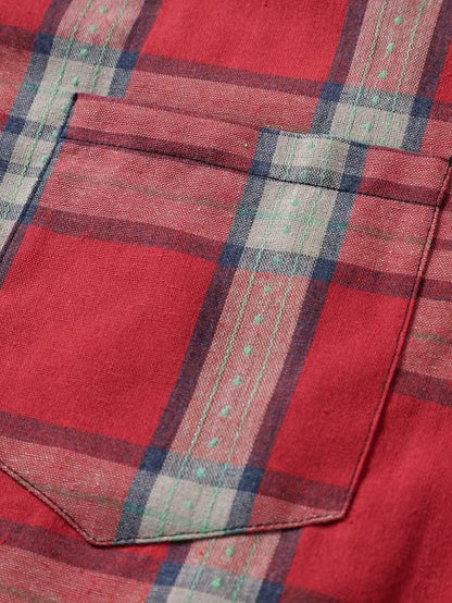 Men’s Short Sleeve Plaid Casual Shirt